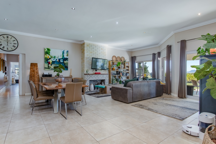 13 Bedroom Property for Sale in Bainskloof Western Cape